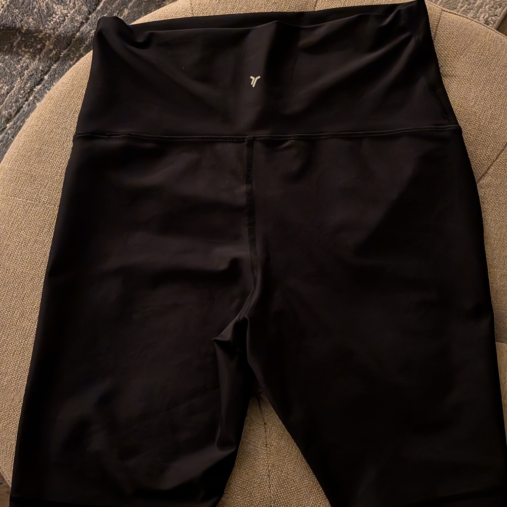 Old Navy Black Bike Shorts High-Waisted Stretch